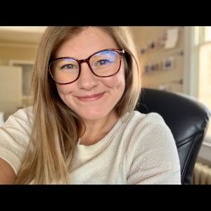 Meet your Posher, Ally